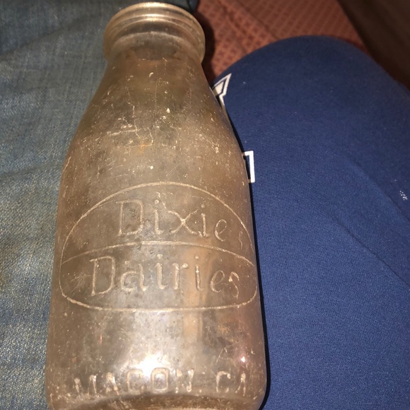 Other Dixie Dairies Macon Ga Milk Glass Poshmark